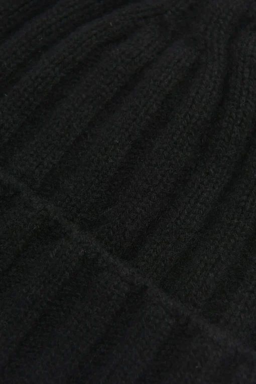 Knitted Rib structure hat