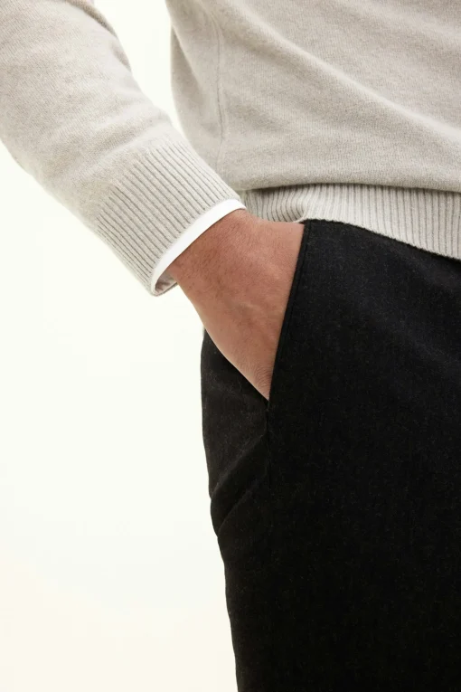 Regular Fit Roundneck Soft Wool Cashmere Sweater
